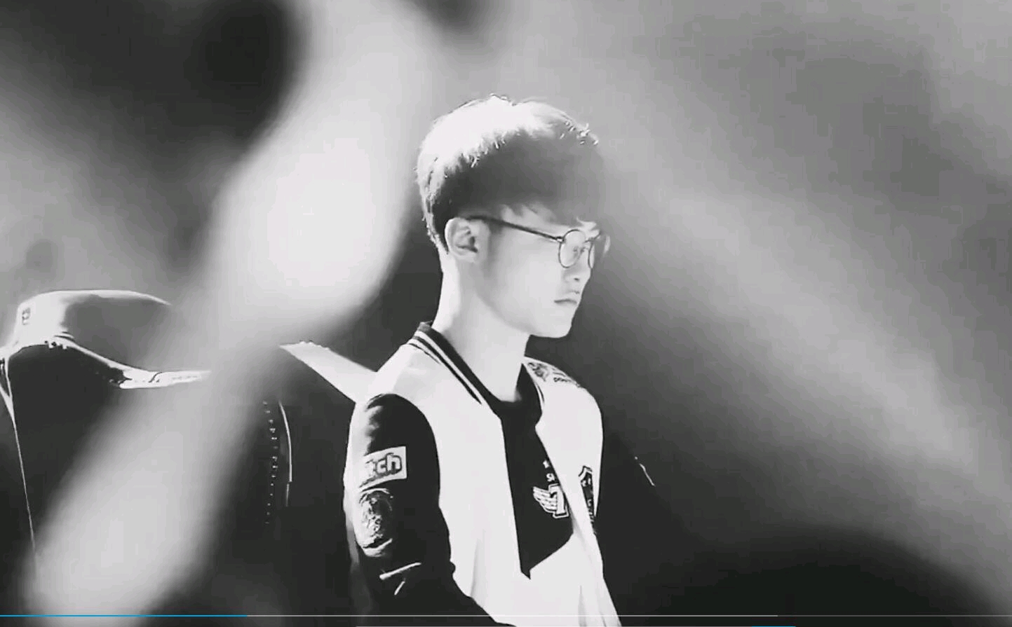 借二次进攻 借二次进攻